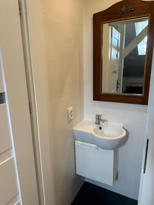 Chillout Apart 4 Bedrooms Varsavia Esterno foto